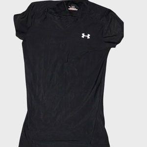 Women’s UNDERARMOUR v-neck Heatgear activewear